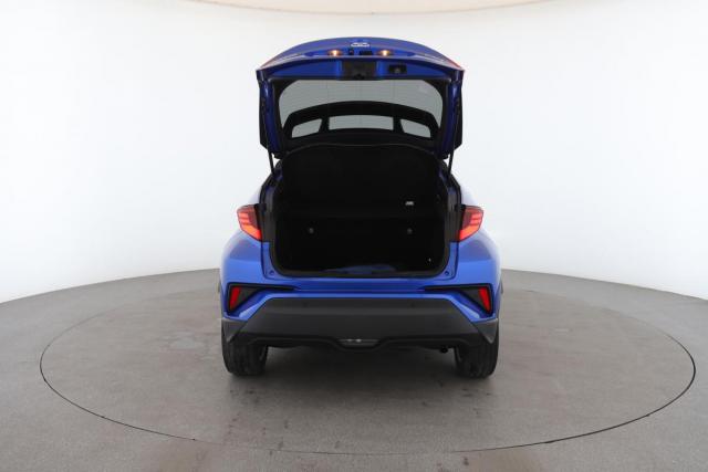 Toyota C-Hr image 9
