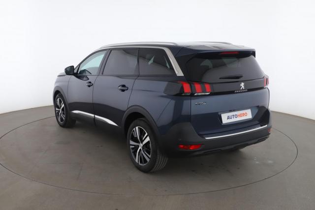 Peugeot 5008 image 1