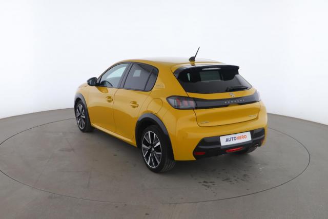 Peugeot 208 image 1