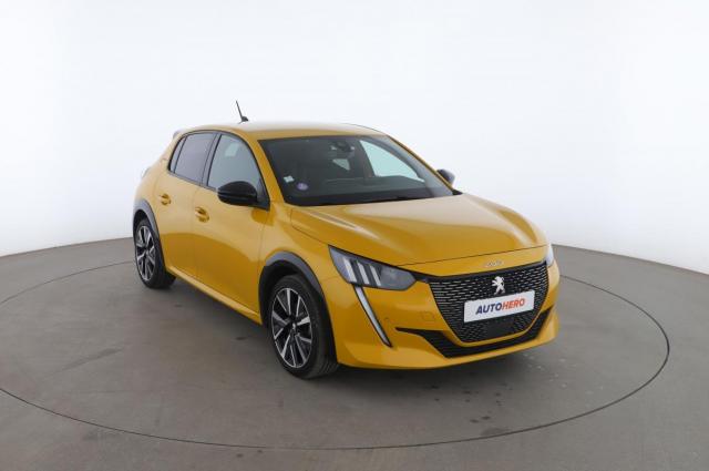 Peugeot 208 image 8