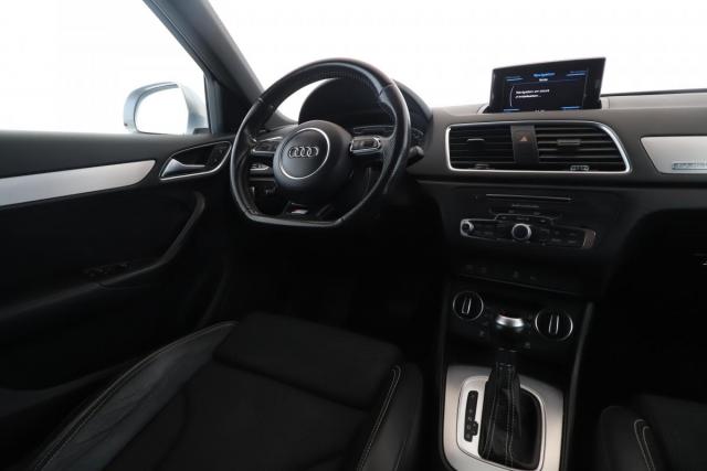 Audi Q3 image 1
