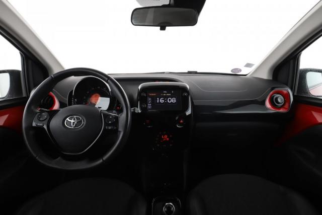 Toyota Aygo image 9