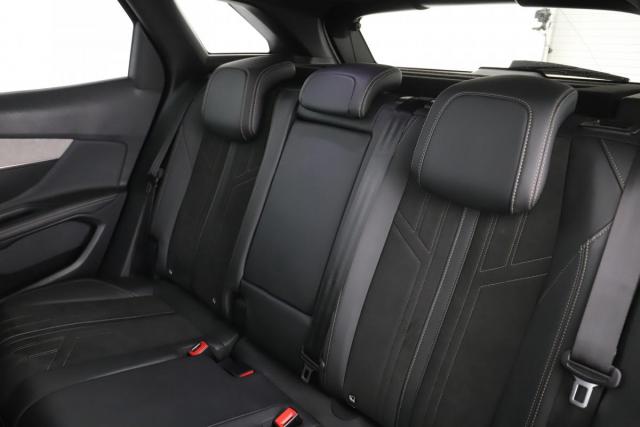 Peugeot 3008 image 3