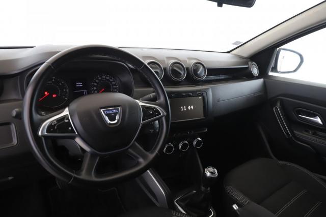 Dacia Duster image 1