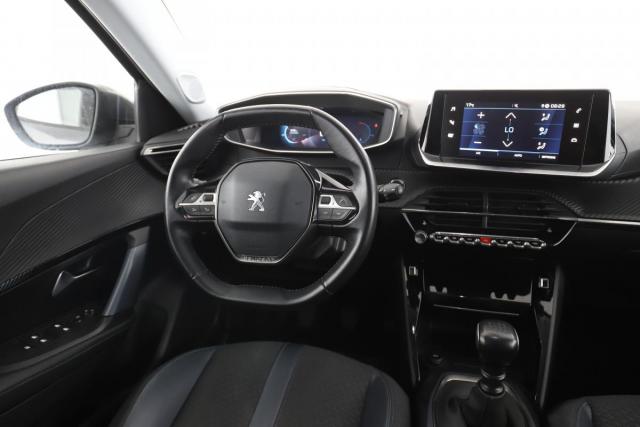 Peugeot 2008 image 9