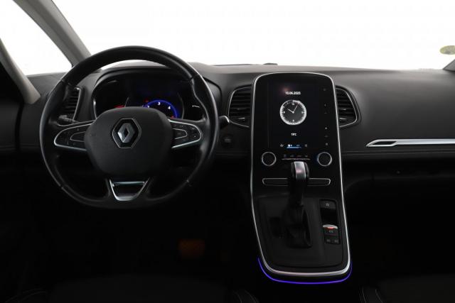 Renault Grand Scénic image 2