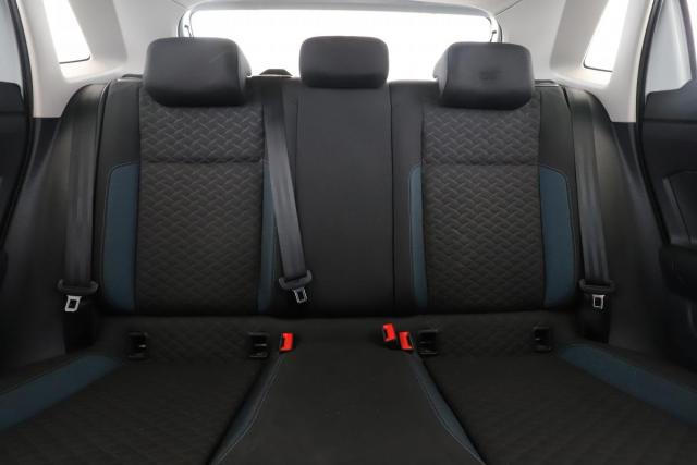 Volkswagen Polo image 9