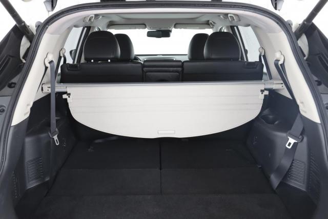 Nissan X-Trail image 8