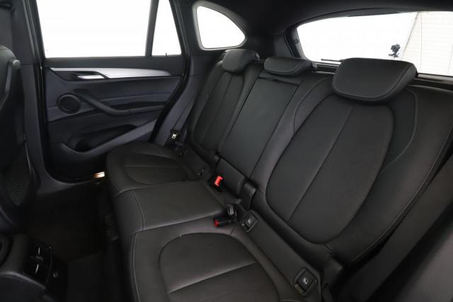 Bmw X1 image 9