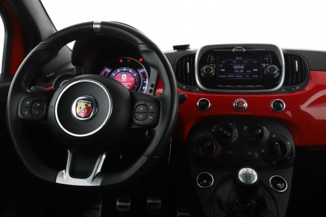 Abarth 500 image 1