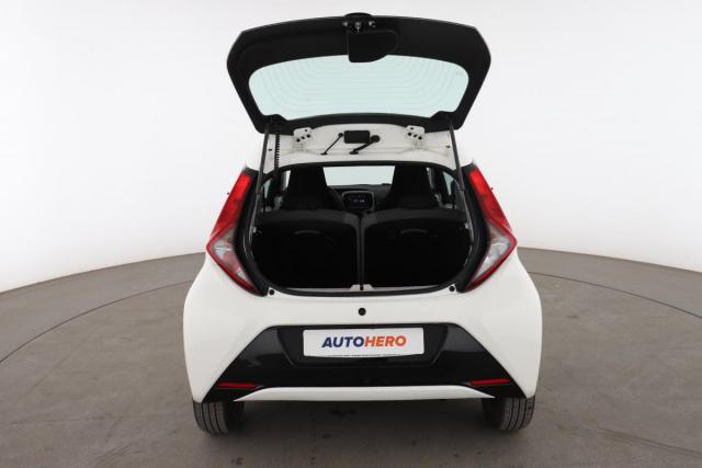 Toyota Aygo image 2
