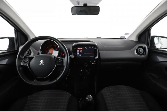 Peugeot 108 image 2