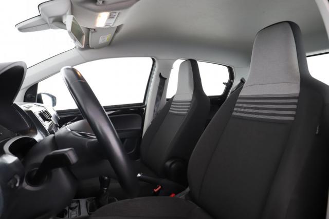 Volkswagen Up! image 9