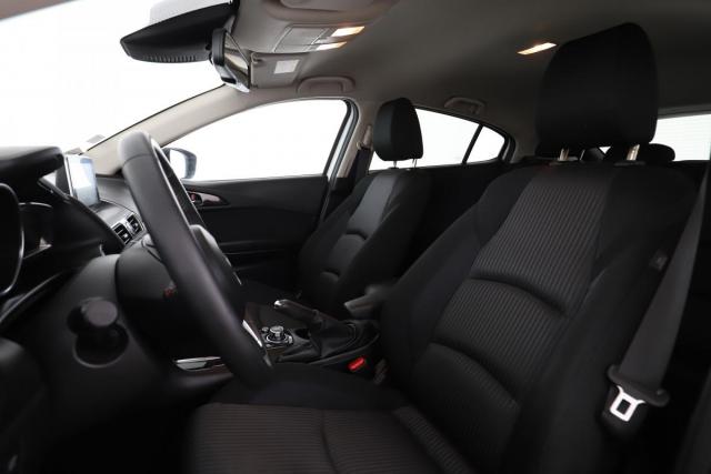 Mazda 3 image 3