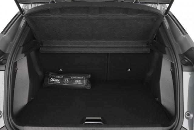 Peugeot 2008 image 2