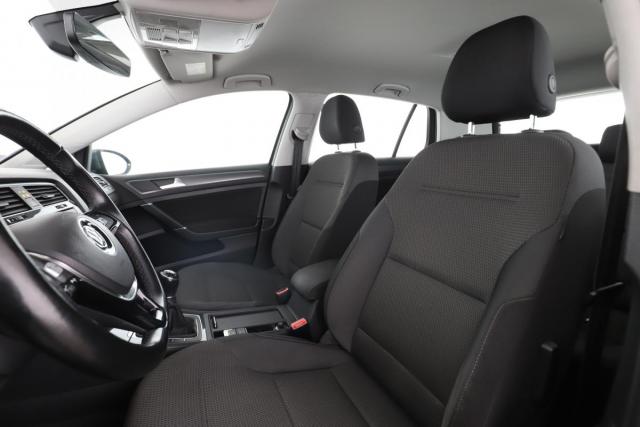 Volkswagen Golf image 5