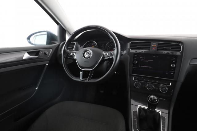 Volkswagen Golf image 2