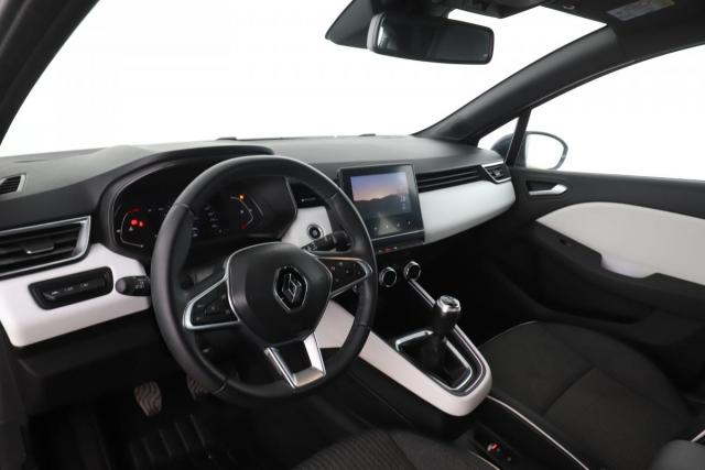 Renault Clio image 6