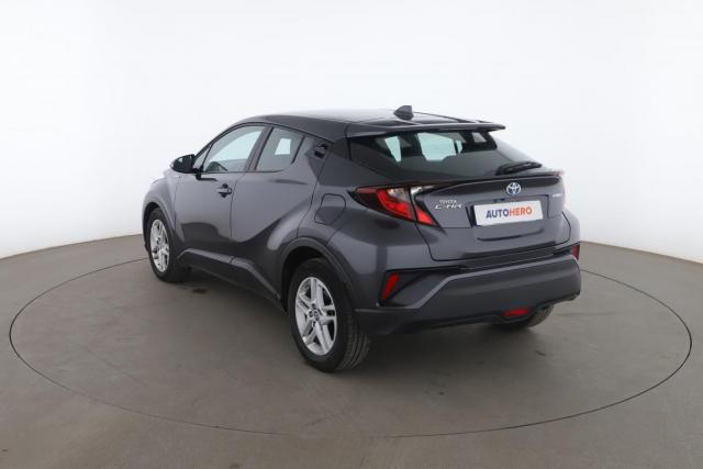 Toyota C-Hr image 7