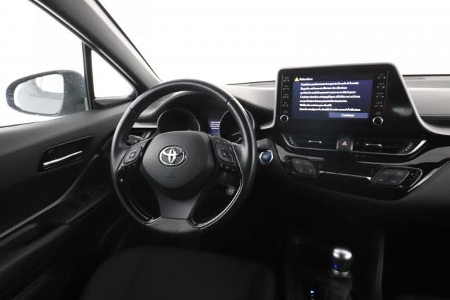Toyota C-Hr image 9