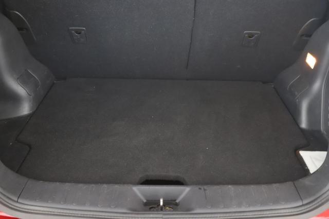 Nissan Juke image 7