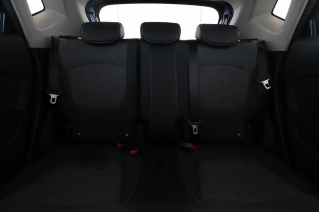 Renault Captur image 2