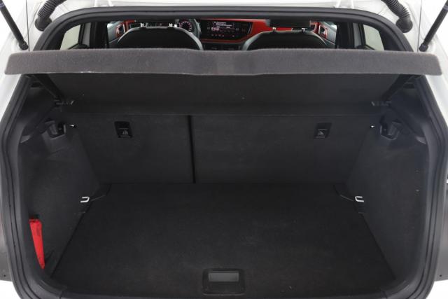 Volkswagen Polo image 9