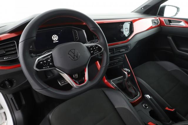 Volkswagen Polo image 6