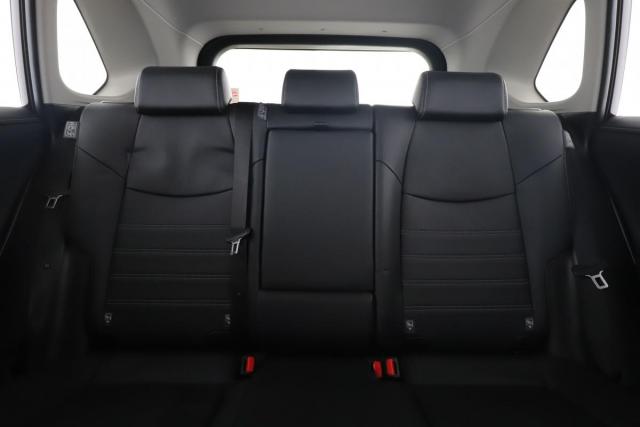 Toyota Rav4 image 5
