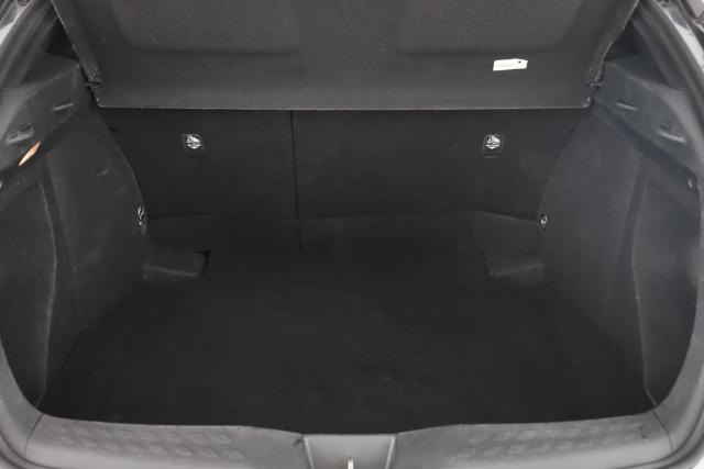 Toyota C-Hr image 4