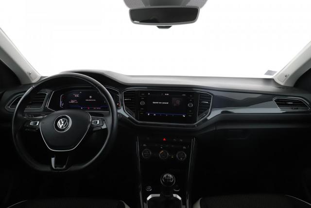 Volkswagen T-Roc image 1