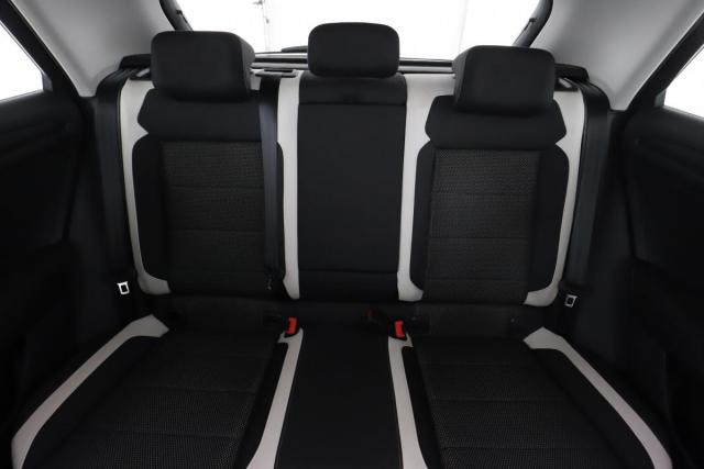 Volkswagen T-Roc image 4
