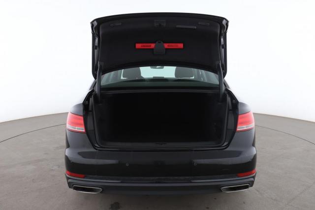 Audi A4 image 6