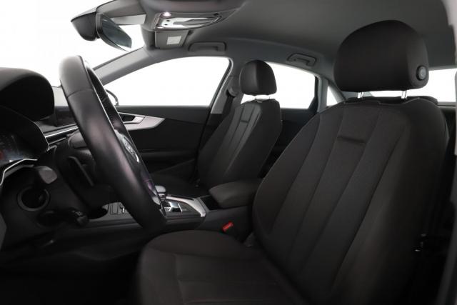 Audi A4 image 5