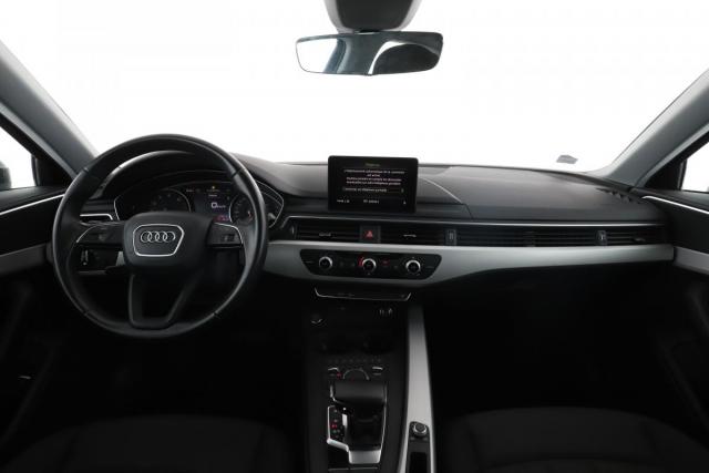 Audi A4 image 8