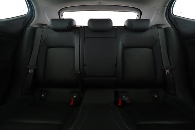 Opel Astra image 6