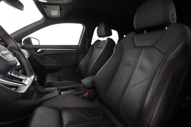Audi Q3 Sportback image 9