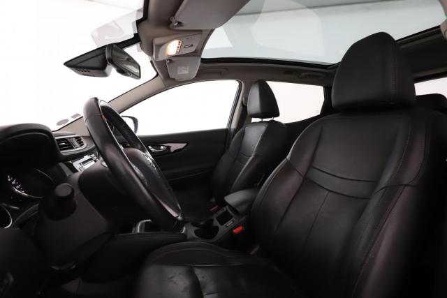 Nissan Qashqai image 1