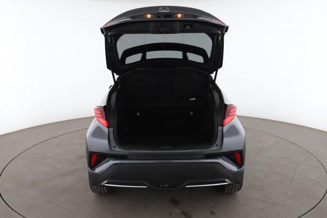 Toyota C-Hr image 5