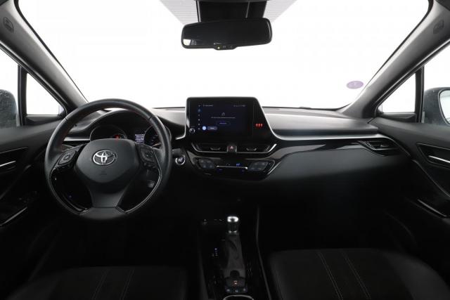 Toyota C-Hr image 7