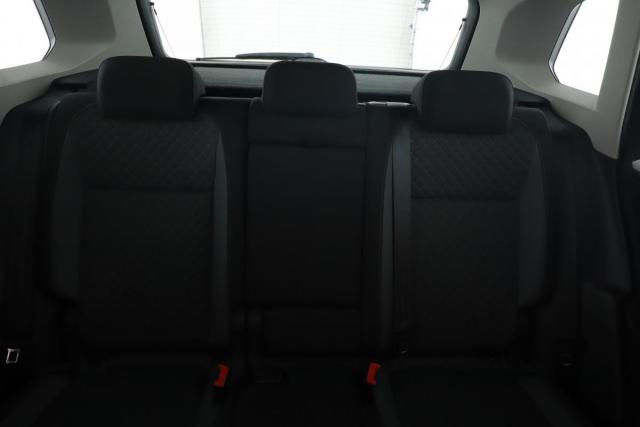Volkswagen Tiguan image 9