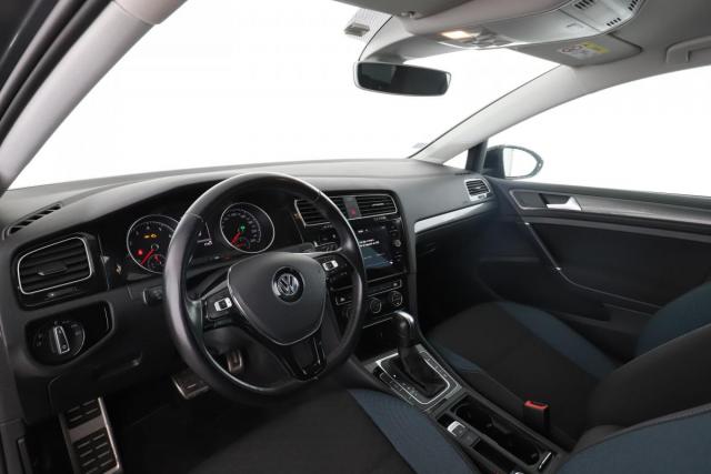 Volkswagen Golf image 7