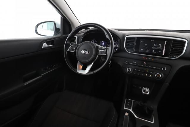 Kia Sportage image 8