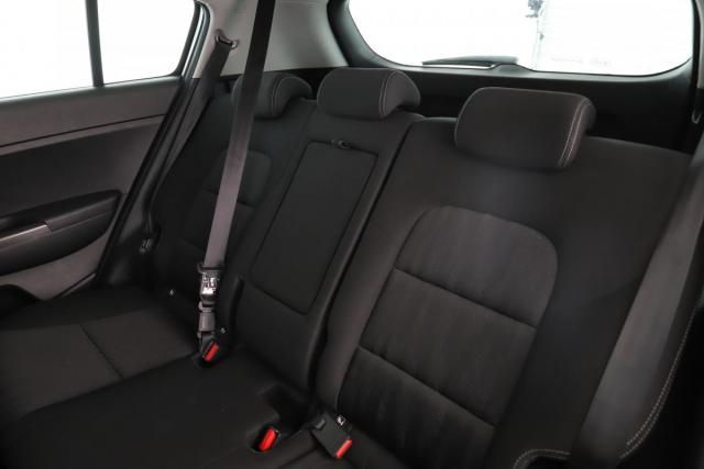 Kia Sportage image 6