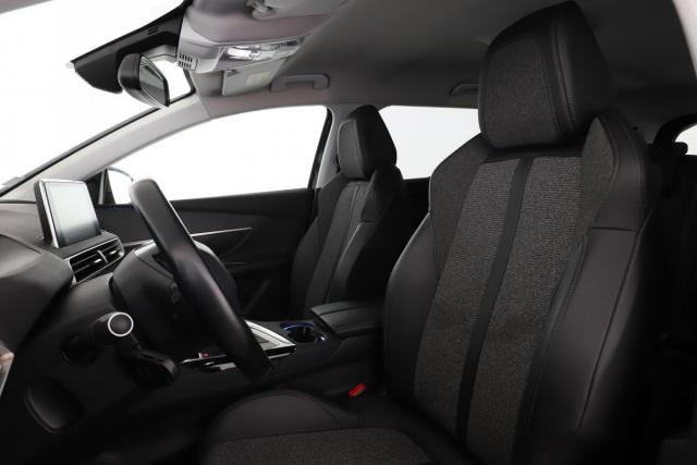 Peugeot 5008 image 9