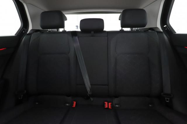 Volkswagen Golf image 7