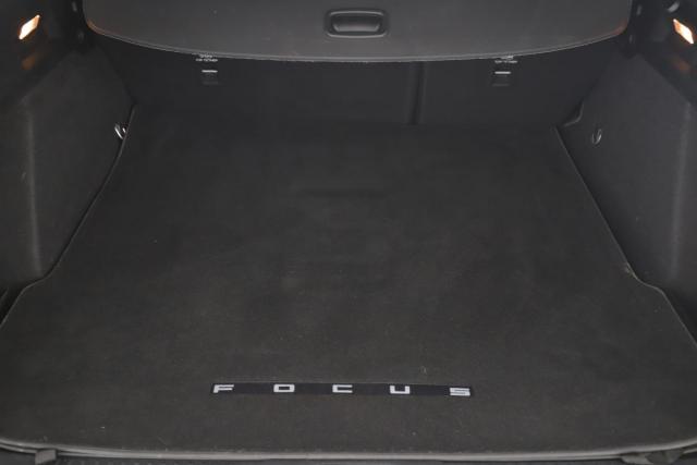 Ford Focus image 5