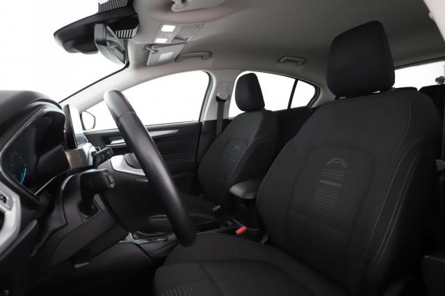 Ford Focus image 7