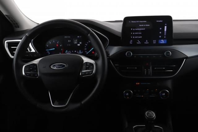 Ford Focus image 6