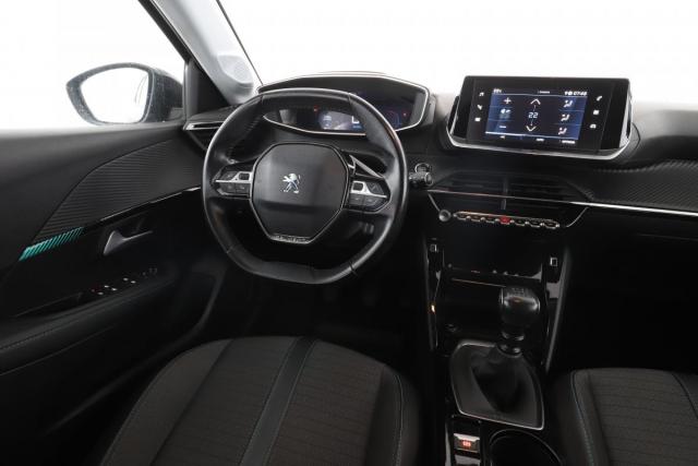 Peugeot 208 image 5